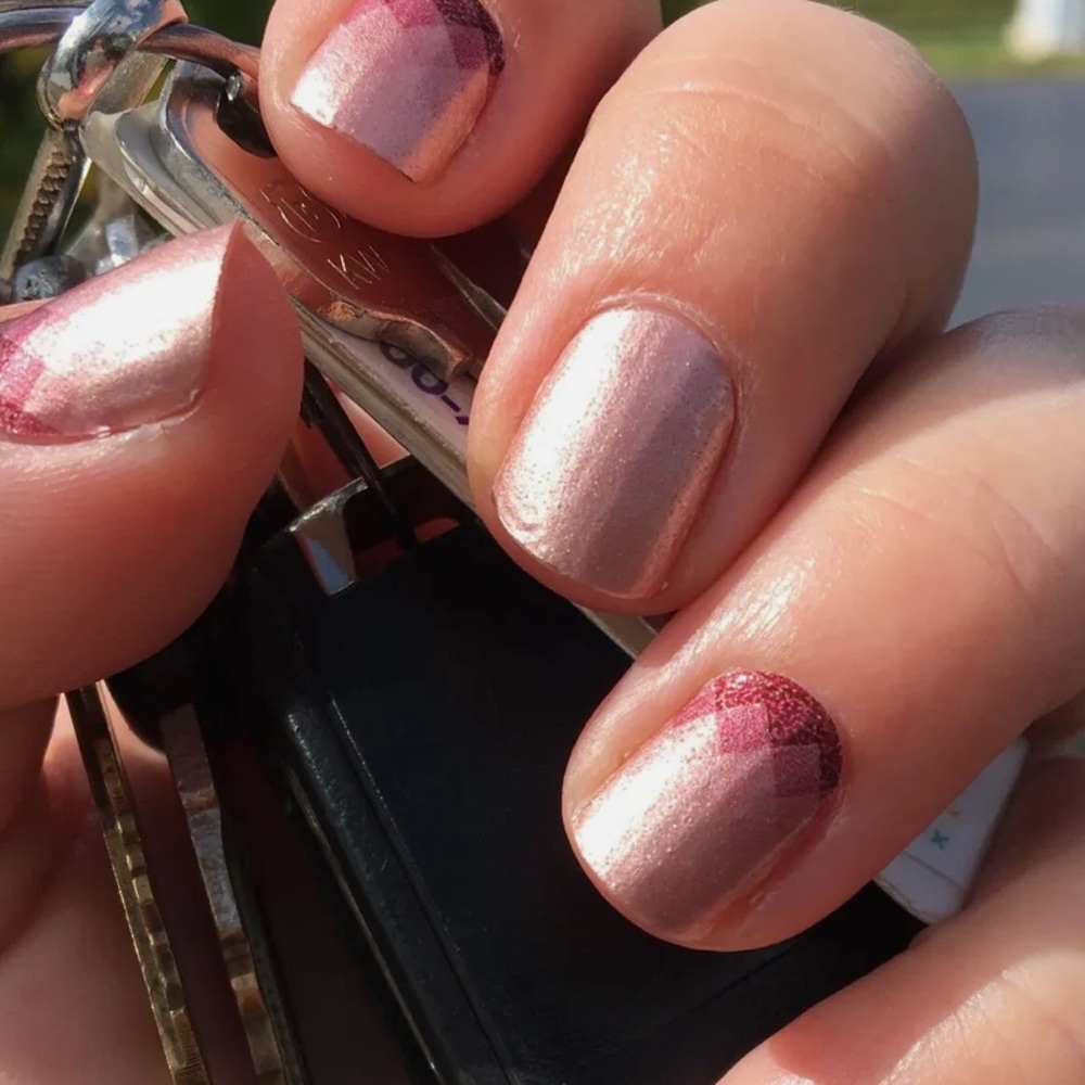 *Retired, HTF* Color Street: Silicon Valley | Pastel Pink Geometric Shimmer - Picture 6 of 9
